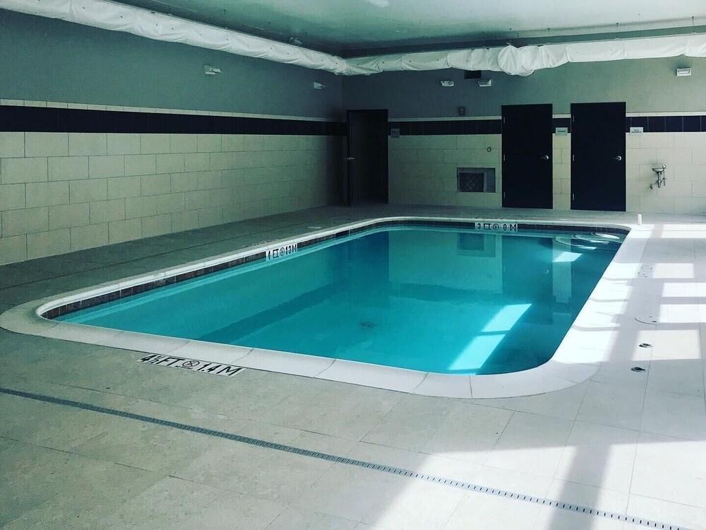 Courtyard Winston-Salem Downtown Ξενοδοχείο Εξωτερικό φωτογραφία